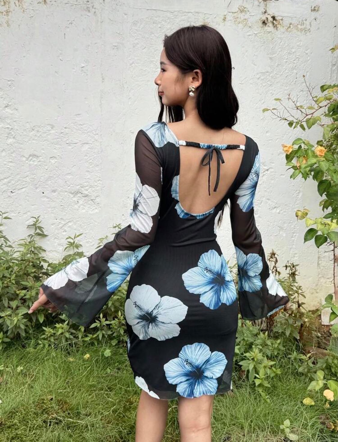 backless flower print dress